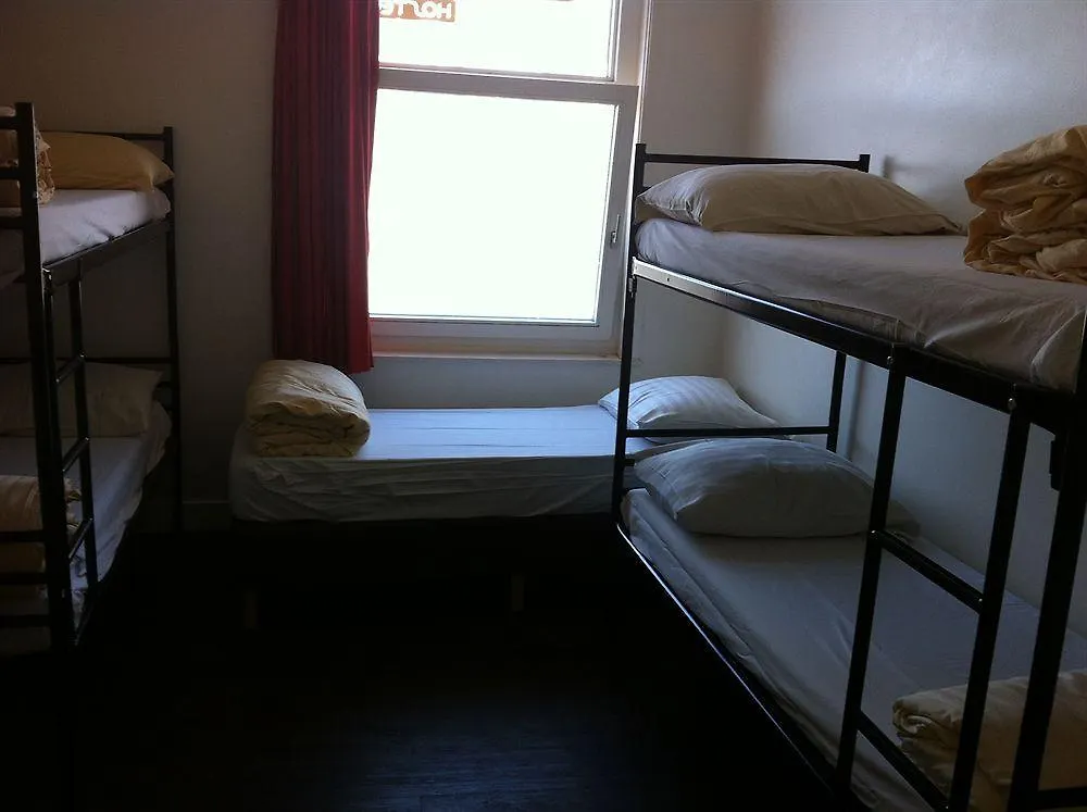 Amigo Budget Hotel Amsterdam 0*,