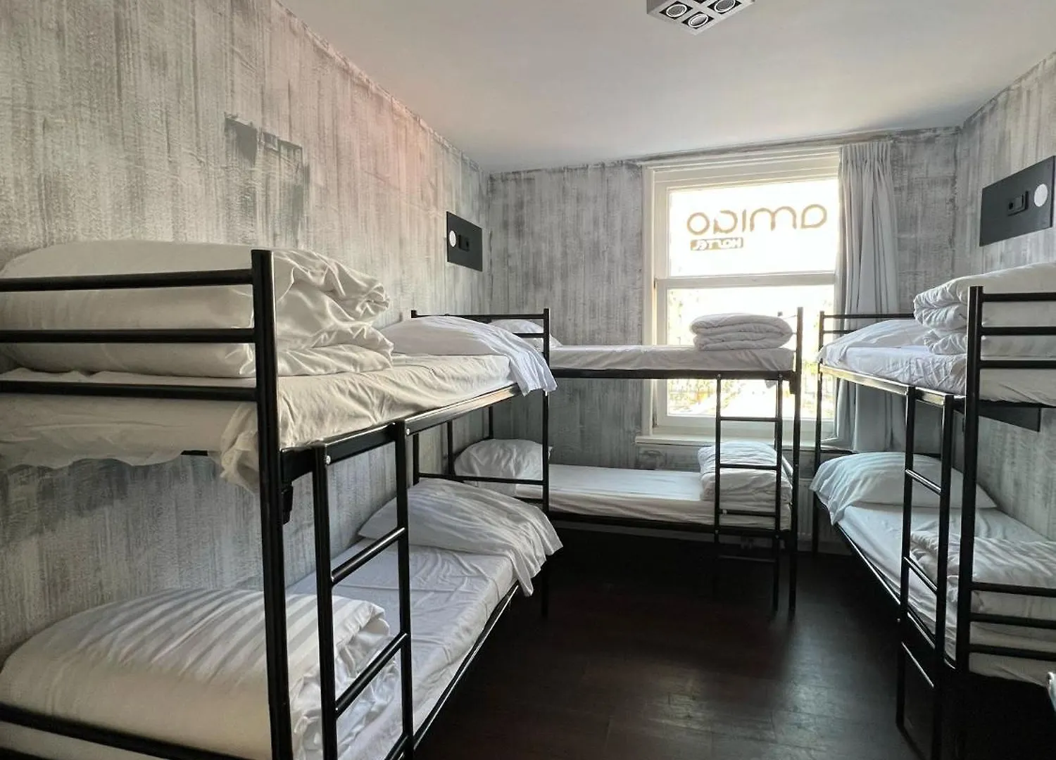 Hostal Amigo Budget Hotel Ámsterdam