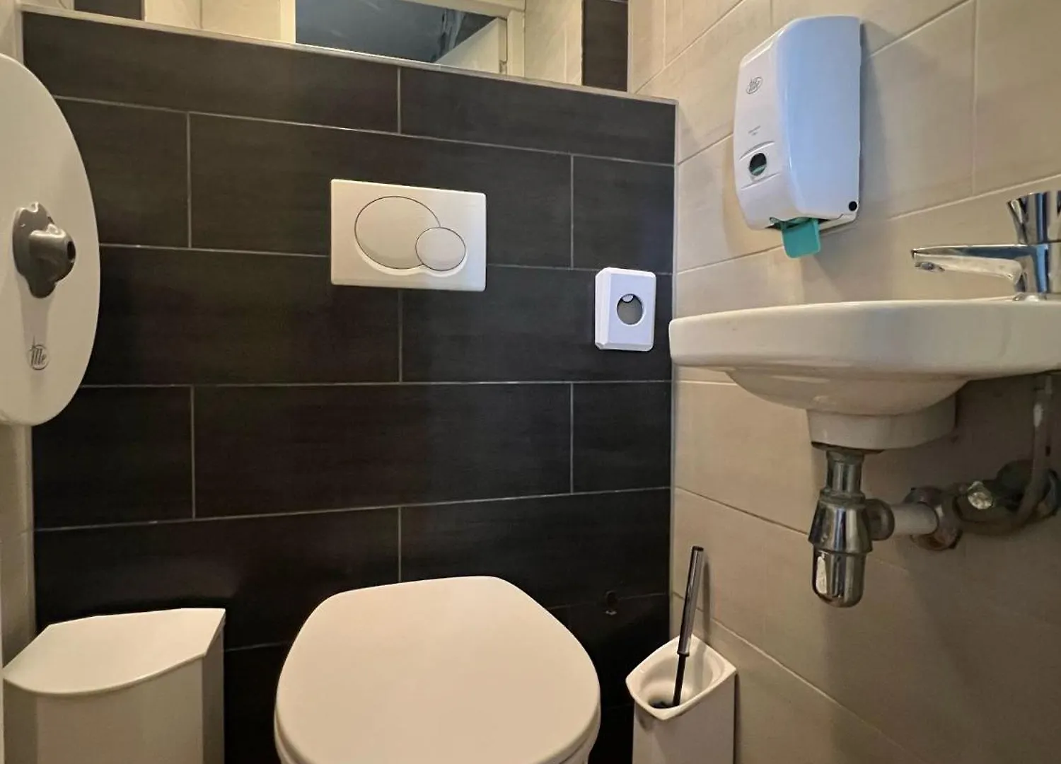 Hostal Amigo Budget Hotel Ámsterdam