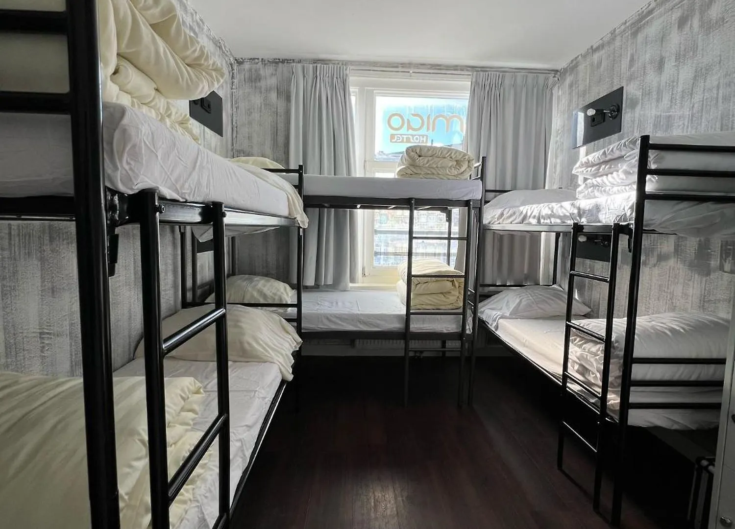 Amigo Budget Hotel Ámsterdam 0*,  Países Bajos