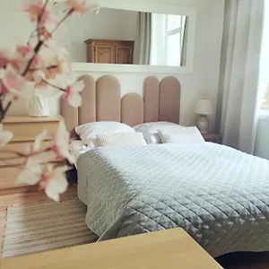 https://marcowka-m2-szklarska-poreba-centrum.szklarskaporebahotels.net